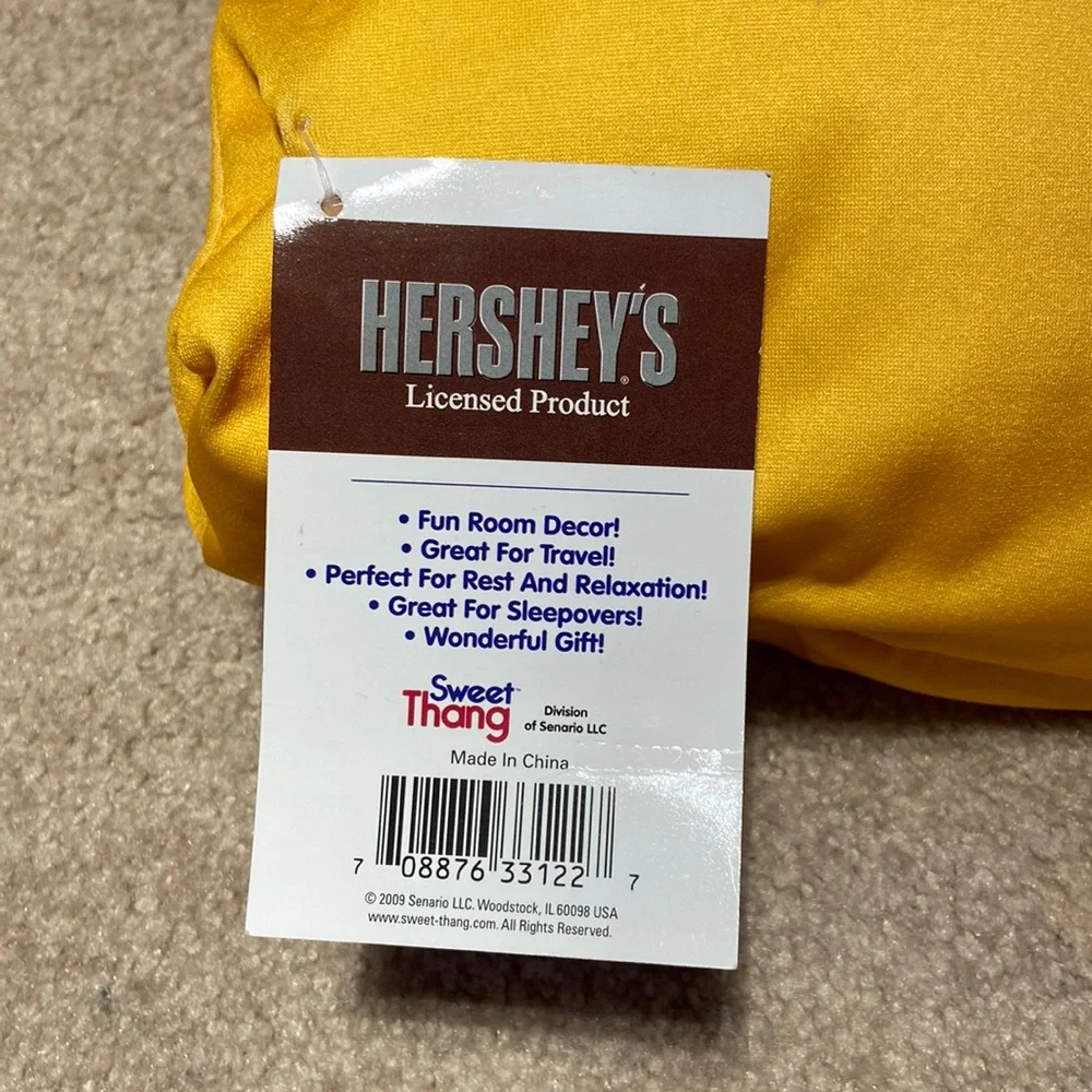 BNWT Milk Duds Bean Pillow - throw pillow - Picture 5 of 10